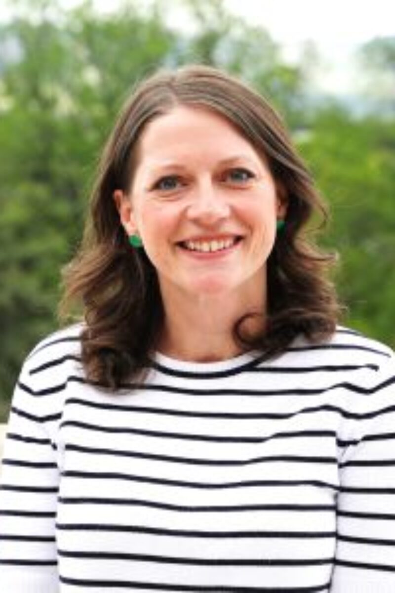 Melissa Fenton headshot
